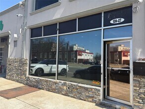 139-27 Queens Blvd in Queens, NY - Building Photo - Building Photo