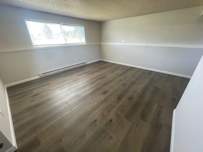 4720 N Campbell Rd in Otis Orchards, WA - Building Photo - Building Photo
