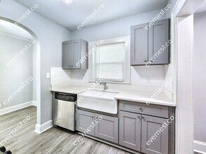 1174 Ridgecrest Ln SE in Smyrna, GA - Building Photo - Building Photo