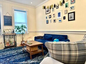 27 Glenville Ave, Unit 6 in Boston, MA - Foto de edificio - Building Photo