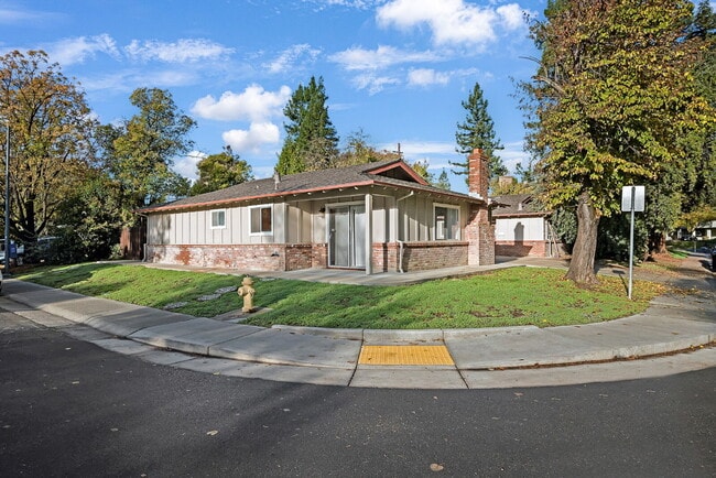 536 Scripps Dr in Davis, CA - Building Photo - Building Photo
