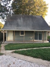 2562 Main St in Hurricane, WV - Building Photo - Building Photo