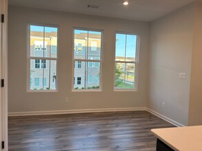 1004 Taylor Ct in Acworth, GA - Building Photo - Building Photo
