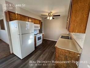 205 N Clark St in Lawson, MO - Building Photo - Building Photo