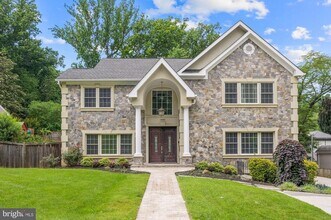 6005 Selvyn Rd in Bethesda, MD - Building Photo - Building Photo