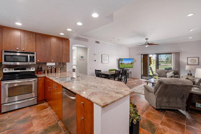 67232 S Chimayo Dr in Cathedral City, CA - Building Photo - Building Photo