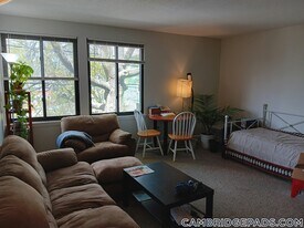 20 Hubbard Ave in Cambridge, MA - Building Photo