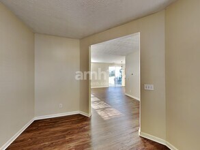 408 Windcroft Cir NW in Acworth, GA - Foto de edificio - Building Photo