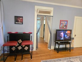 2215 Marion St in Columbia, SC - Building Photo