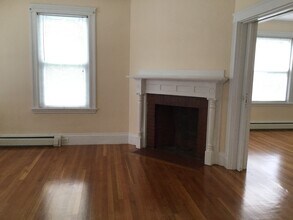 88 North Ave, Unit First Floor in Haverhill, MA - Building Photo - Building Photo