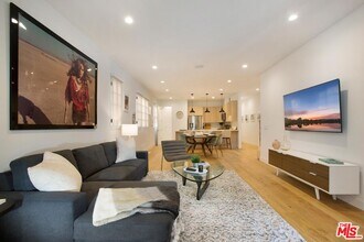 418 N Stanley Ave in Los Angeles, CA - Building Photo - Building Photo