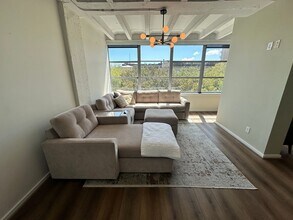 102 E Liberty in Savannah, GA - Building Photo - Building Photo