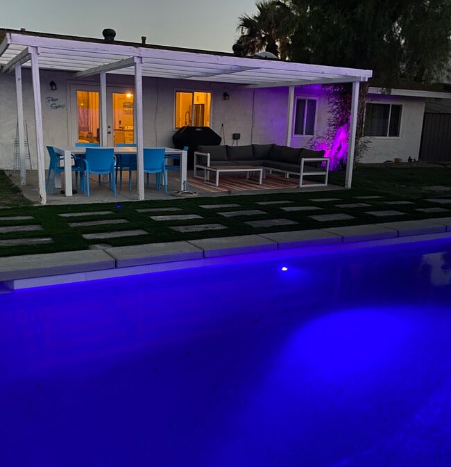 property at 2872 E Ventura Rd