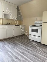 1914 Joslin St in Saginaw, MI - Building Photo