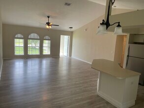 3131 SW 19th Ave in Cape Coral, FL - Building Photo - Building Photo