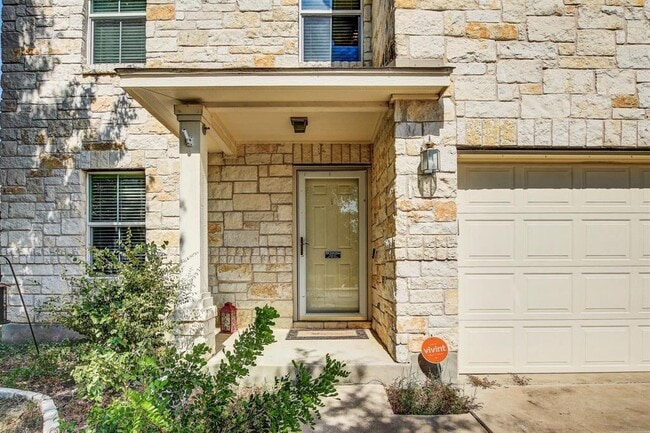 215 Wildcat Dr in Bastrop, TX - Building Photo - Building Photo