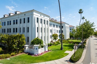 Villas at Hamilton in Novato, CA - Building Photo
