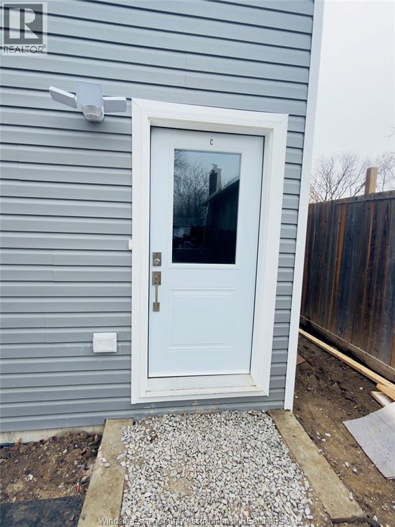 10063 Aspen Ln in Windsor, ON - Building Photo - Building Photo