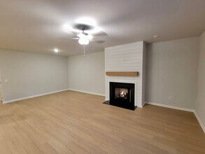 207 Stockyard Cir in Madison, AL - Building Photo - Building Photo