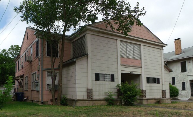 424-430 W Lynwood Ave in San Antonio, TX - Building Photo - Building Photo