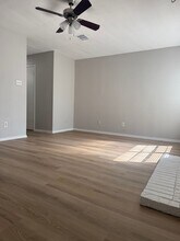 1844 River Crossing Cir in Austin, TX - Building Photo - Building Photo