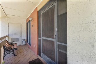 12950 Dartford Trail in Wellington, FL - Foto de edificio - Building Photo