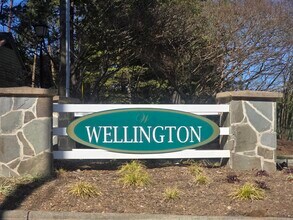 4323 Chadwell Ln in Charlotte, NC - Building Photo - Building Photo