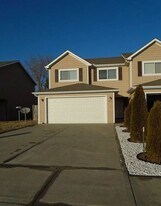 2602 Deerfield Blvd in Junction City, KS - Building Photo