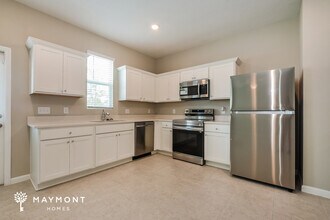 2703 Island Walk Dr in Deltona, FL - Building Photo - Building Photo