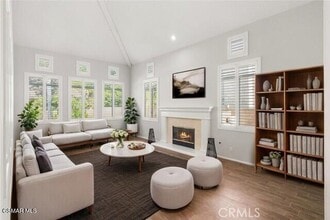4109 Laurelview Dr in Moorpark, CA - Building Photo - Building Photo