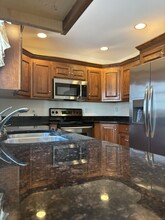 26 Spinnaker Dr in East Lyme, CT - Building Photo - Building Photo