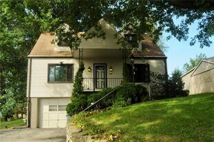 249 Cirbus Ln in Monroeville, PA - Building Photo