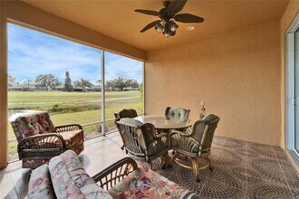 970 Pembroke Point Way in Sun City Center, FL - Building Photo - Building Photo