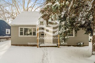 85 Mc Ardle St in Rochester, NY - Building Photo