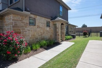 415 Epiphany Ln in Pflugerville, TX - Building Photo - Building Photo