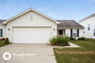 3712 LimeLight Ln in Whitestown, IN - Building Photo