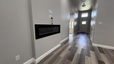 803 Sayle St in Greenville, TX - Building Photo - Building Photo