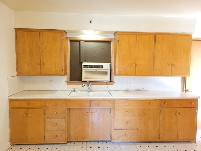 1120 S 12th Ave Ct in Wausau, WI - Building Photo - Building Photo