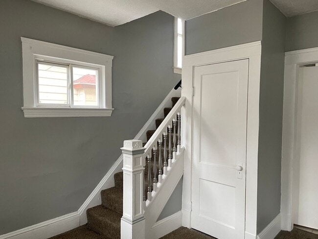 7411 Brinsmade Ave in Cleveland, OH - Building Photo - Building Photo