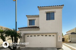 22014 N 29th Dr in Phoenix, AZ - Building Photo