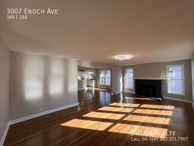 3007 Enoch Ave in Zion, IL - Building Photo - Building Photo