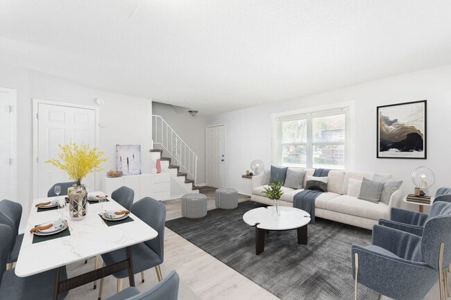 property at 217 E Washington St