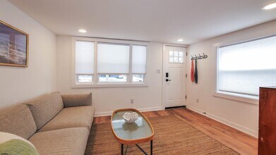 106 N Portland Ave in Ventnor City, NJ - Building Photo - Building Photo