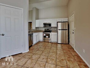 8913 W Fairmount Ave in Phoenix, AZ - Building Photo - Building Photo