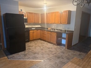 307 E Bridge St in Lyons, MI - Building Photo - Building Photo