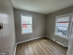 112 Academy Ave in Federalsburg, MD - Building Photo - Building Photo