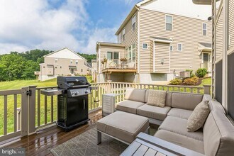 250 Kestrel Ct in Kennett Square, PA - Building Photo - Building Photo