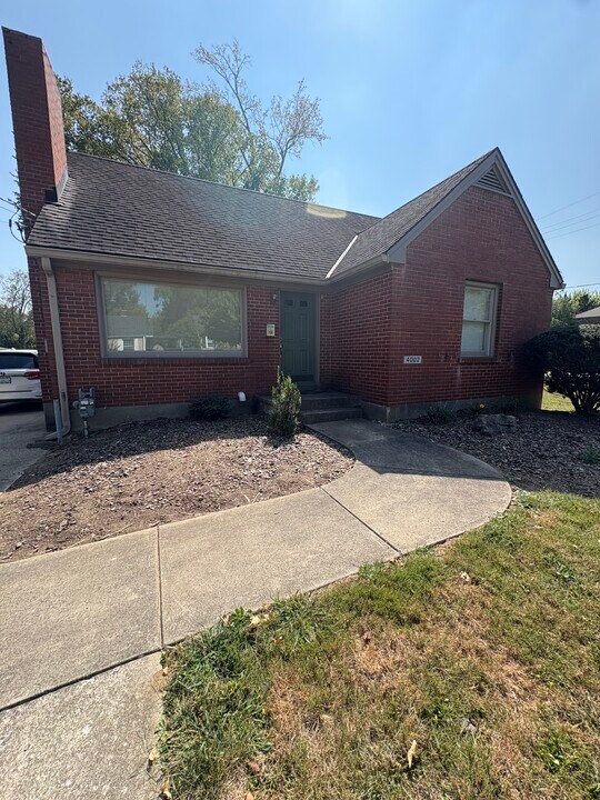 4002 Massie Ave in Louisville, KY - Building Photo