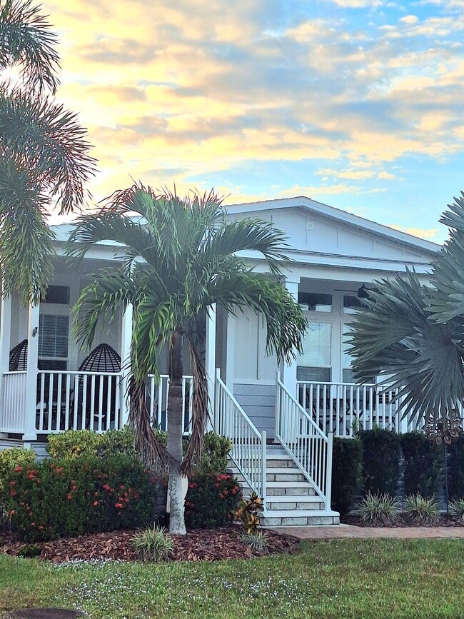 29201 S Jones Loop Rd in Punta Gorda, FL - Building Photo - Building Photo