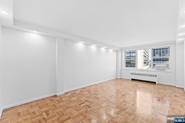 property at 1450 Palisade Ave